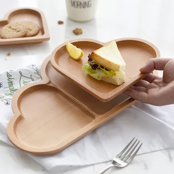 

Japan Style Creative Heart Solid Wood Plate Thick and Durable Wooden Dish for Fruit/Cake/Dessert Friendly Tableware for Children
