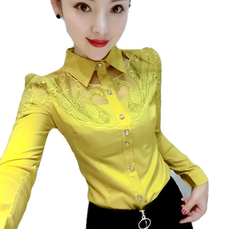 

2019 Hollow Out Embroidery Lace Patchwork Cotton Shirts Women Rhinestones Cotton Shirts Women Embroidery Cotton Blouses Tops