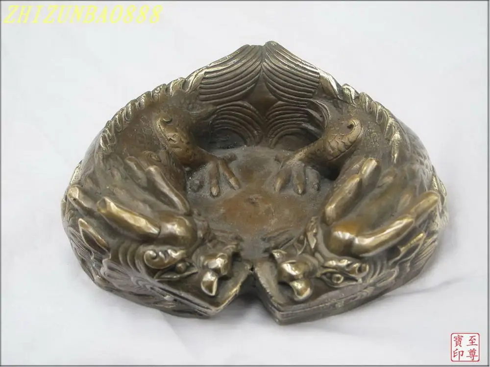 

China Bronze handwork Carved Rare evil spirits beasts 2 dragon statue