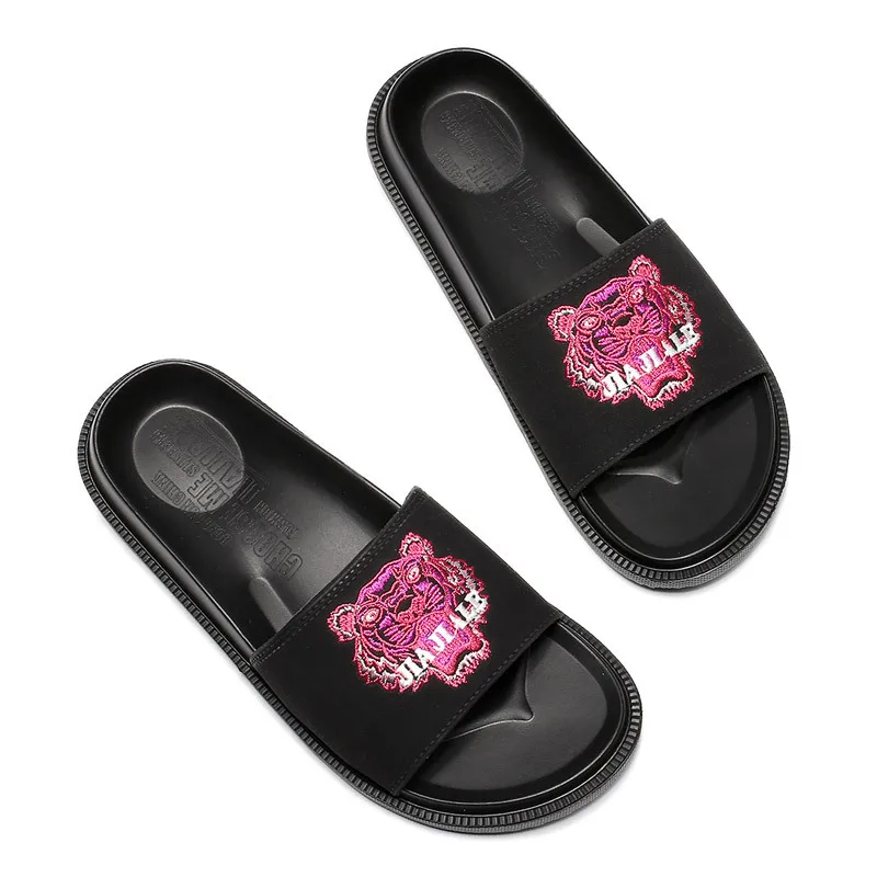 

Fashion tiger Animal embroidery indoor Home Women Slippers Non-slip Flats shoes Swimming pool Beach slippers Vacation Slides