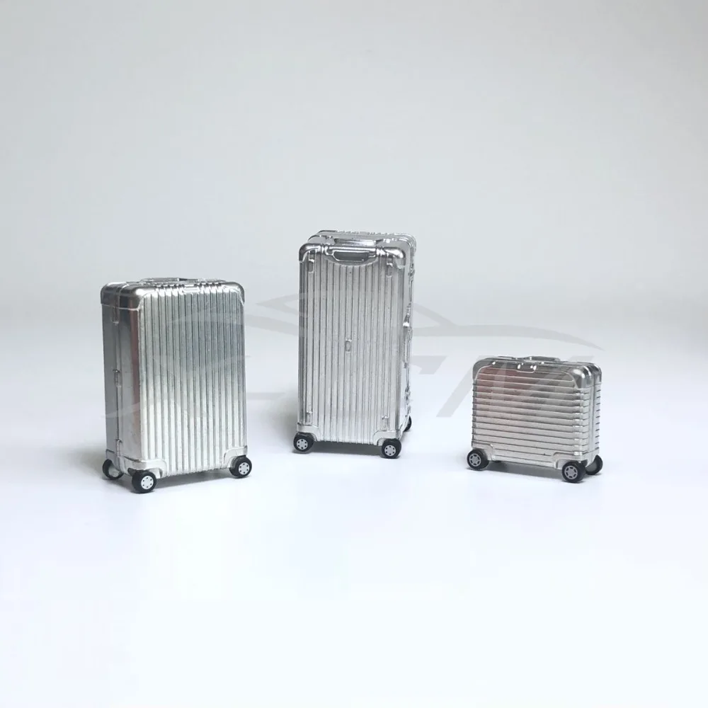 

Car Model Parts Set Suitcases 1:18 + SMALL GIFT!!!!