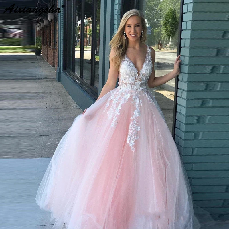 Romantic dresses for your prom