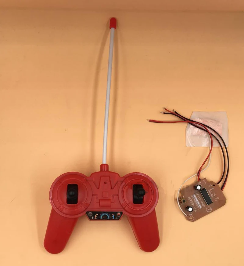 

DIY RC Boat Accessories 4CH 130/140/260 Motor Remote Control Receiver Board Transmitter Kit 27Mhz 10M 4-6V Parts for RC Model