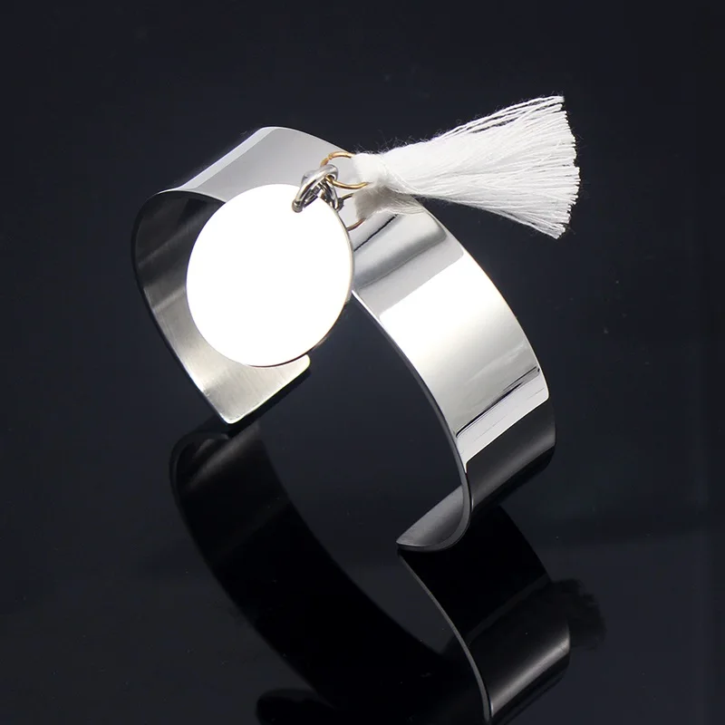 bangle l Нержавеющая сталь Браслеты для Для женщин нескольких цветов кисточкой леди браслет с падения Настройка Персонализированные Простой браслет - Окраска металла: bangle l
