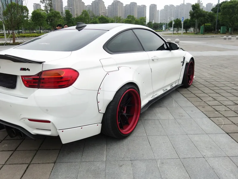 2014-2016 BMW F82 M4 LB Performance Style Body Kit CF (55)