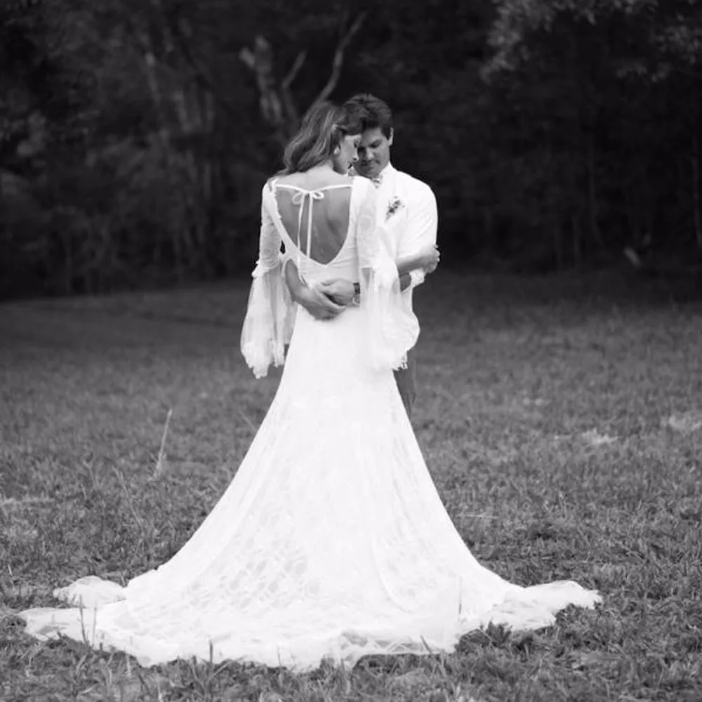 2016-Lace-Plus-Size-Bohemian-Wedding-Dresses-with-Long-Sleeve-Backless-V-Neck-Floor-Lenght-vestido