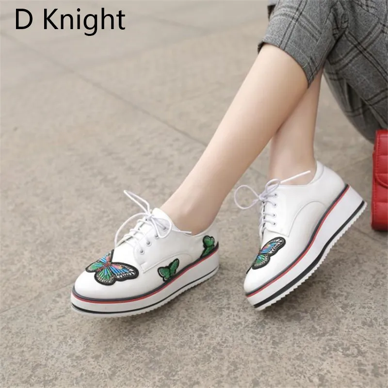 Plus Size 34-43 Women Oxford Brogue Shoes Patent Leather Wedge Heels Platform Shoes Woman Lace-up Oxford Shoes For Women Creeper (1)