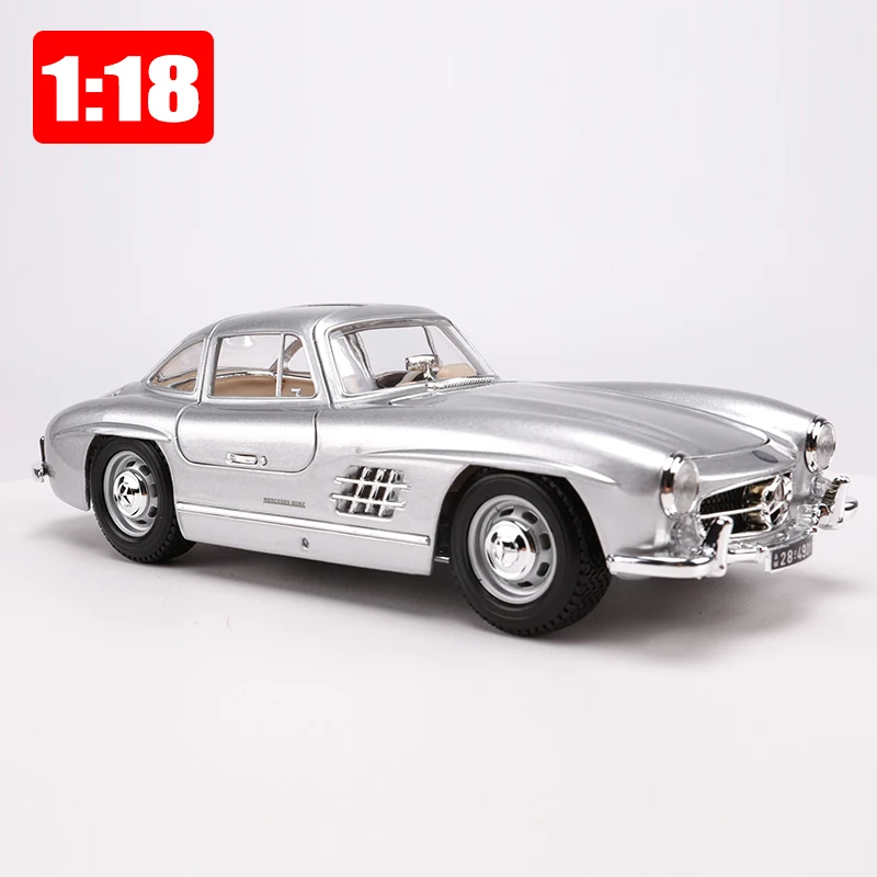 

Maisto 1:18 Classic Cars Model Alloy Static Model 300SL Model Premium Edition Color Box Package Gift For Business
