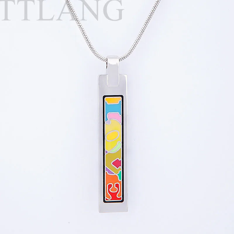 

Free Shipping! Colorful LOVE Pattern Pendant Necklace