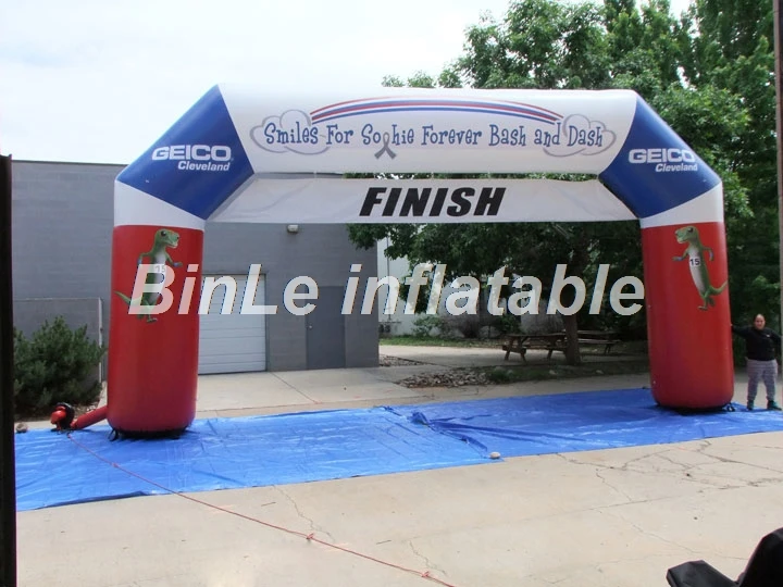 Спорт арка. Гоночные надувные арки. Финишная арка. Арка старт финиш. Арка надувная старт финиш зеленый красный.