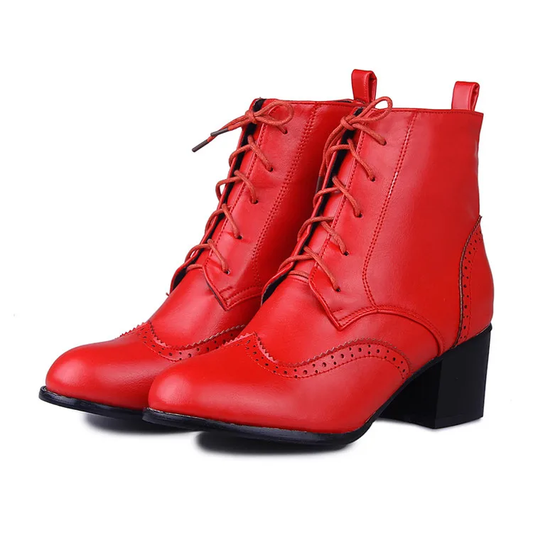 2016 Winter Boots Botas Mujer Big Size 34-47 New Round Toe Buckle Boots For Women Casual Heels Fashion Warm Winter Shoes T5 цена 2016 Winter Boots Botas Mujer Big Size 34-47 New Round Toe Buckle Boots For Women Casual Heels Fashion Warm Winter Shoes T5 цены онлайн