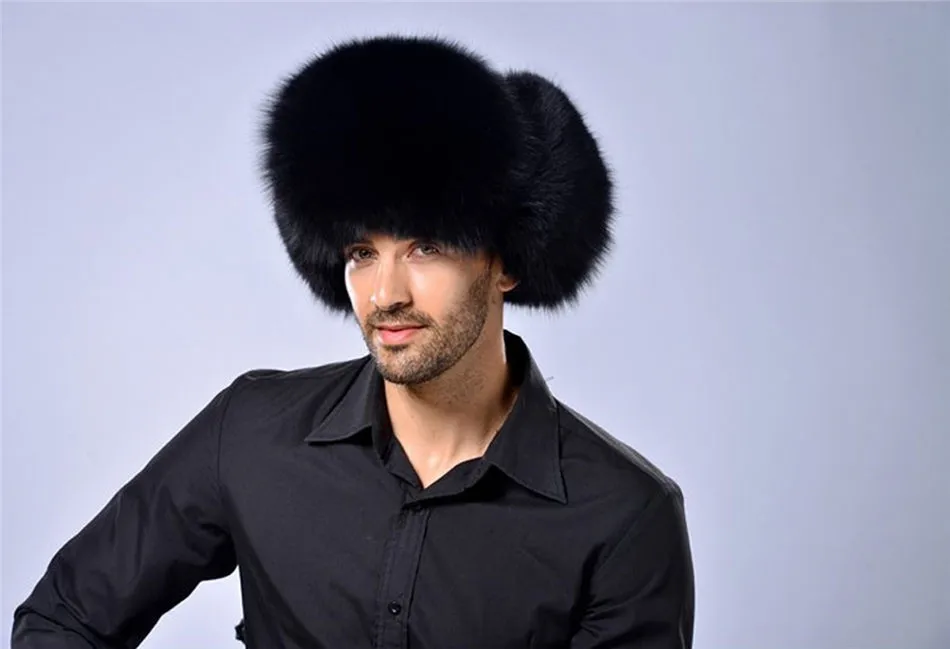 Мужская шапка-ушанка из натурального меха енота - Цвет: Black