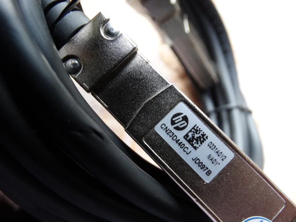 

X240 10G SFP+ to SFP+ 3m Direct Attach Copper JD097B