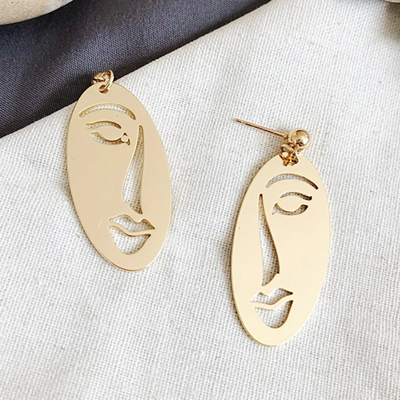 

Art Human Metal Face Earrings For Ladies Party Fashion Accessories Minimalist Funny Personality Hollow Figure Earrings Pendant