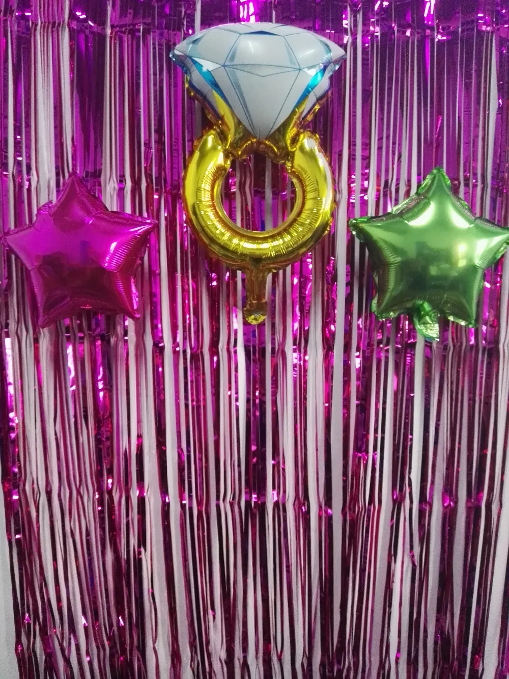 foil fringe curtain124