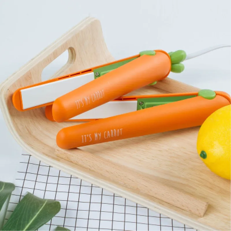 

New Mini Carrot Hair Straightening Irons Curler Electric Portable Hair Styling Tools Fruit Color Small Hair Curler with PVC Box
