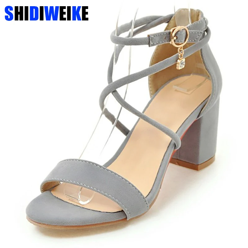 chaussure talon taille 34