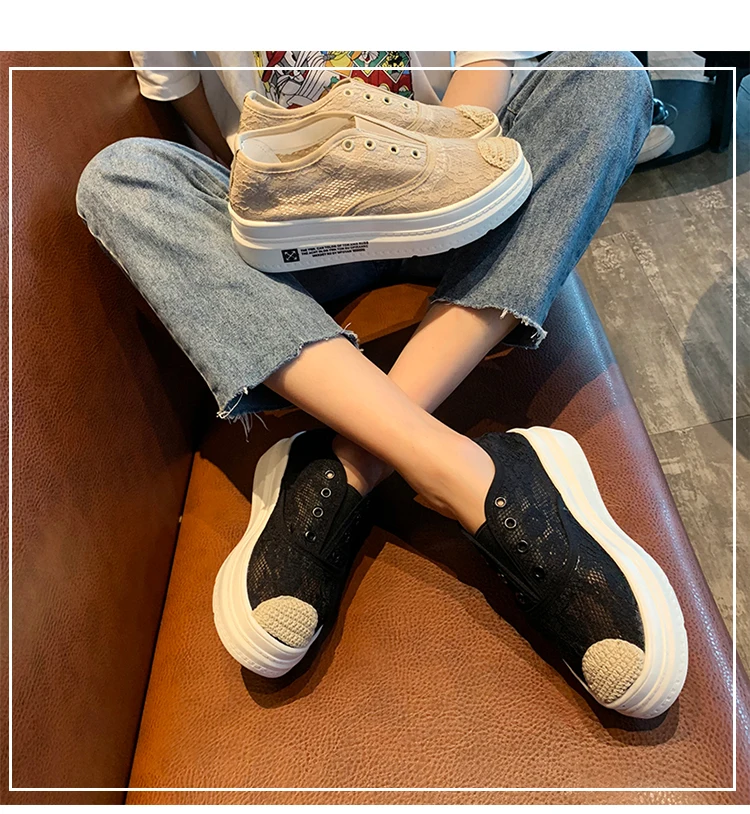 1 (19)