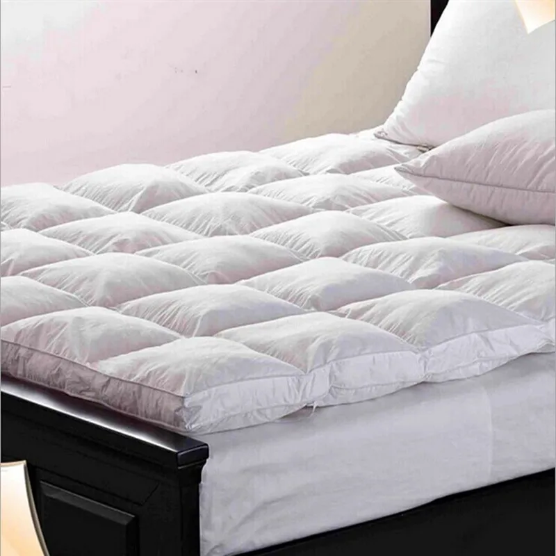 Outside Fabric 100%Cotton Filling 95% Goose Down The thickness of 5cm Mattresses Fivestar Hotel Special-purpose Outside Fabric 100%Cotton Filling 95% Goose Down The thickness of 5cm Mattresses Fivestar Hotel Special-purpose