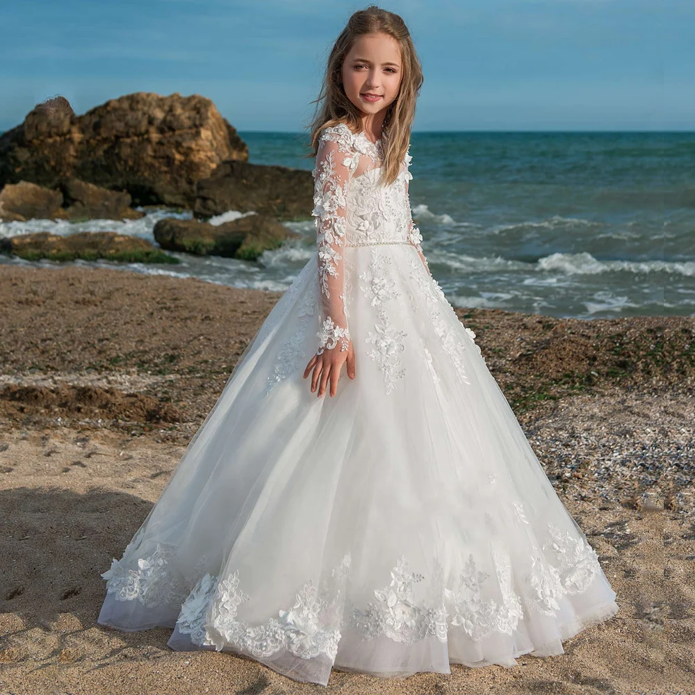 

New Arrivals Flower Girls Wedding Dresses Long Sleeves Ball Gowns with Pearls Sash Holy First Communion Princess Dresses