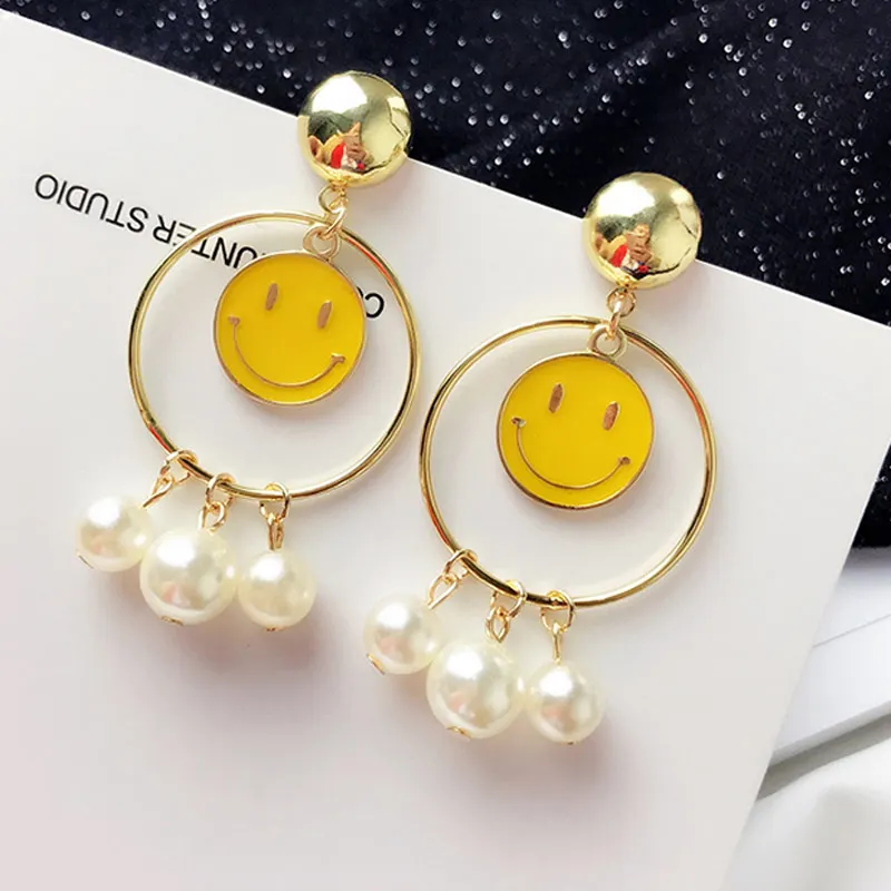 Fashion new smiley face pearl tassel earrings cute earrings For Women Fashion new smiley face pearl tassel earrings cute earrings For Women