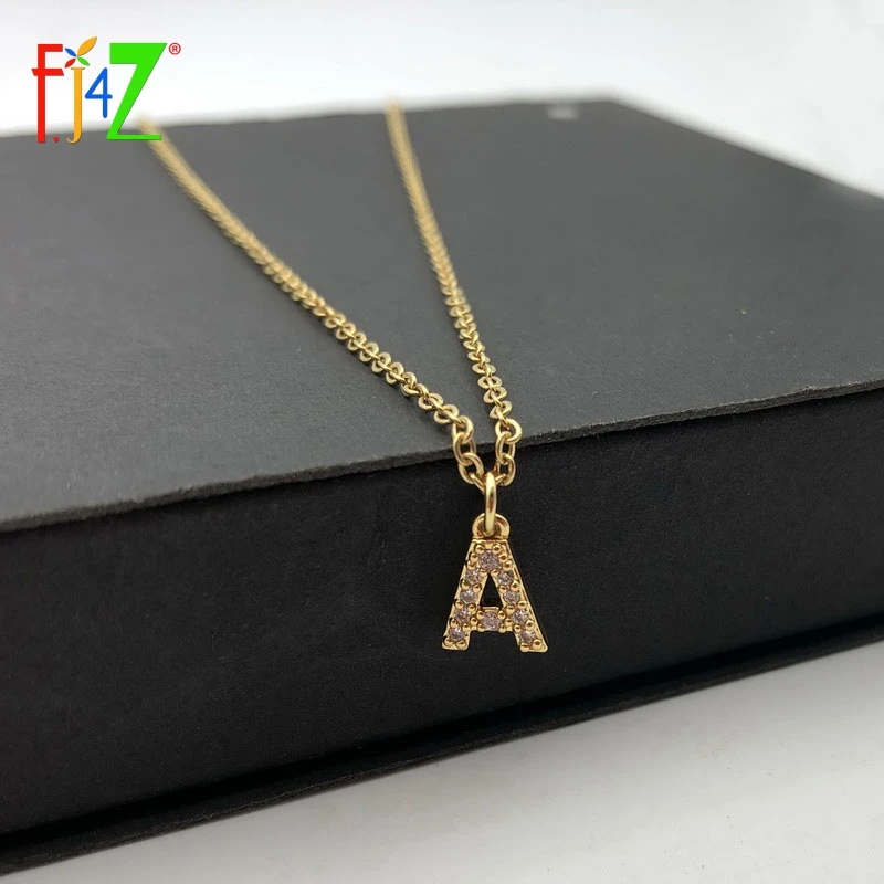 

F.J4Z New Alphabet Pendants Gold Color Copper Mini A-Z Letter Pendant Necklace Shinning Zircon Crystal 26 Initial collares