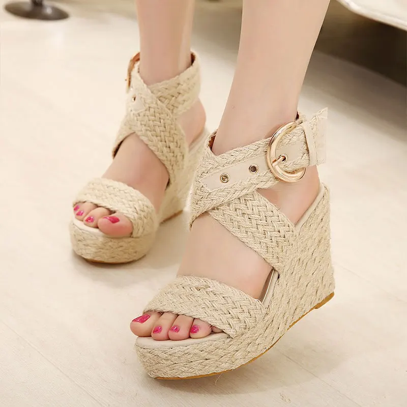 

Women Ankle Strap Espadrilles Wedge Sandals 2019 Summer Flock Platform Wedges Fashion Peep Toe Women Platform Sandals