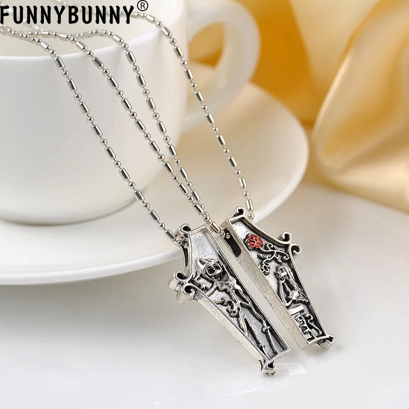 

FUNNYBUNNY 2PCS Nightmare Before Christmas Jack Lisa Couple Pendant Necklace Jewelry Gift Party favors Halloween gift