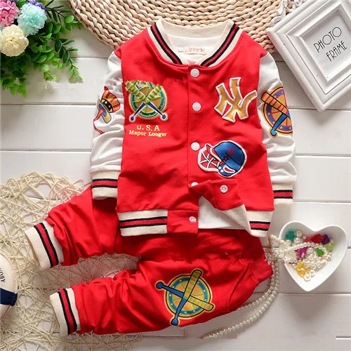 2015 New Baby Boy clothing set boy sports suit set coat + pants 2pcs