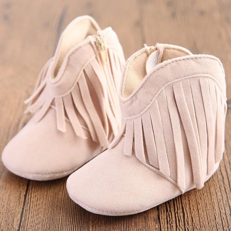 Детская обувь для девочек Теплые Ленточки новорожденных сапоги модные зимние ботинки малыша однотонные модные сапоги с бахромой зимняя