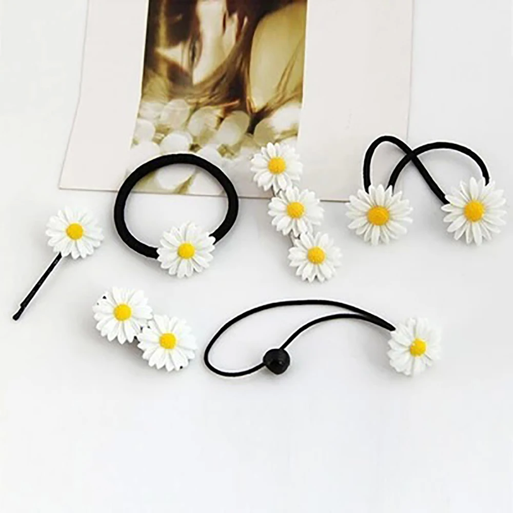 

Small Daisy Flower Hair Ring Hairpin Female Soft Fresh Hairpin Headdress Hair Accessories DIY Women Girl Hair Accessories