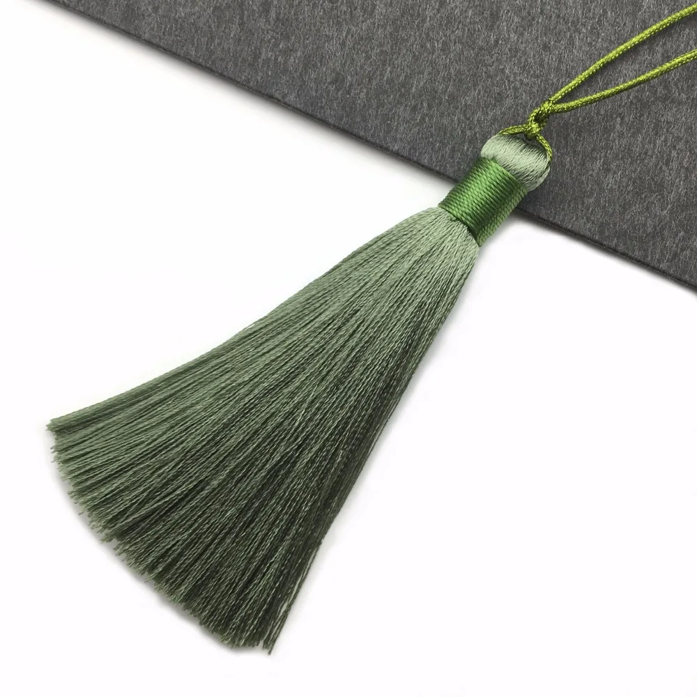 8908