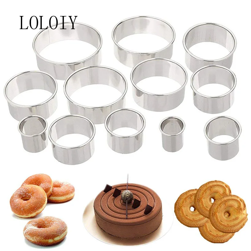 cake ring and cookie cutter set