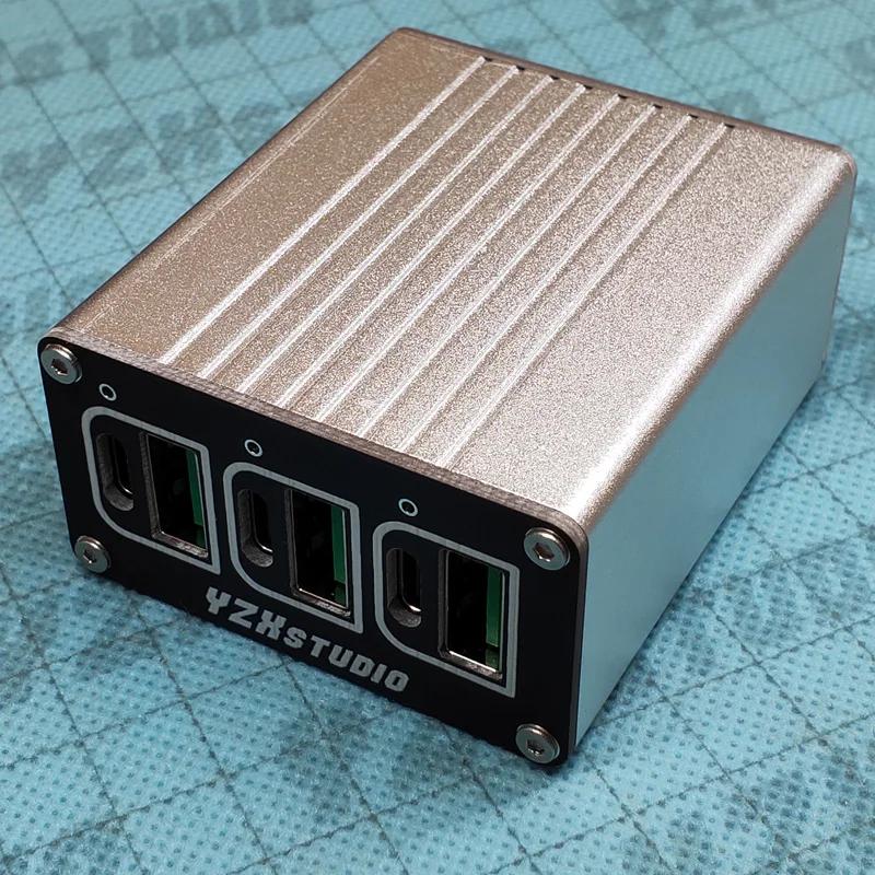 DC 12V 15V 24V TO Type-C USB 6 Port Desktop fast charging QC CAR charger support FULL protocol QC4+ PD3.0 PD QC2.0 QC3.0 FCP AFC
DC 12V 15V 24V TO Type-C USB 6 Port Desktop fast charging QC CAR charger support FULL protocol QC4+ PD3.0 PD QC2.0 QC3.0 FCP AFC