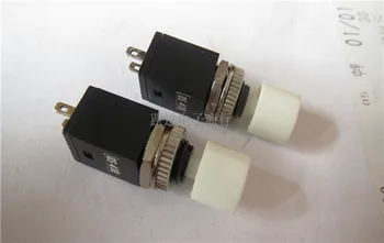 

Imported Japan DS-410 push button switch 3A125VAC 2 foot reset Inching switch Normally open