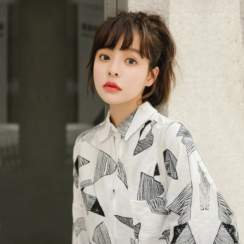

Women's Shirts Ulzzang Japanese Kawaii Ladies Loose Leaking Clavicle Floral Blouse Female Korean Harajuku Cute Clothes For Women