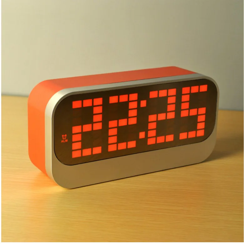 New LED Mirror clock Electronic Desk Clock Snooze Radio Nixie big Digital Clock Table Watch Bedside Alarm Clock home decor - Цвет: Красный