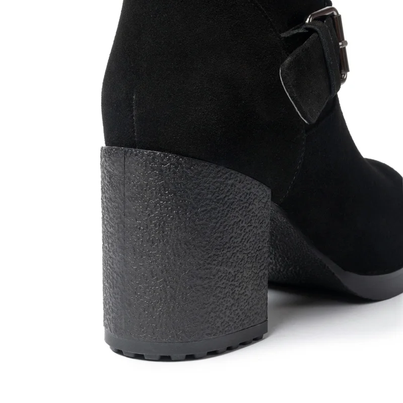 2018 новые женские зимние теплые сапоги на меху женские botas mujer обувь из коровьей замши черные толстые высокие каблуки противоскользящие