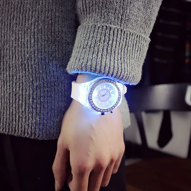 led Flash Luminous Watch Personality trends students lovers jellies woman men's watches light WristWatch erkek kol saat dropship