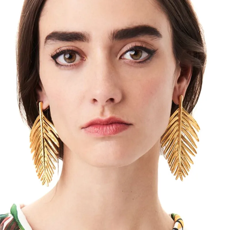 

JURAN 2018 Fashion Big Long Earrings Vintage Gold color Leaf Drop Dangle Earrings For Women Statement Earrings Jewelry Wholesale