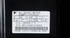 

servo mtor SGMPH-04DAA2C ,  90% appearance new   , 3  MONTHS WARRANTY  , IN STOCK
