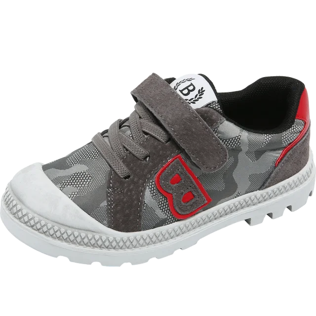 boys grey canvas shoes