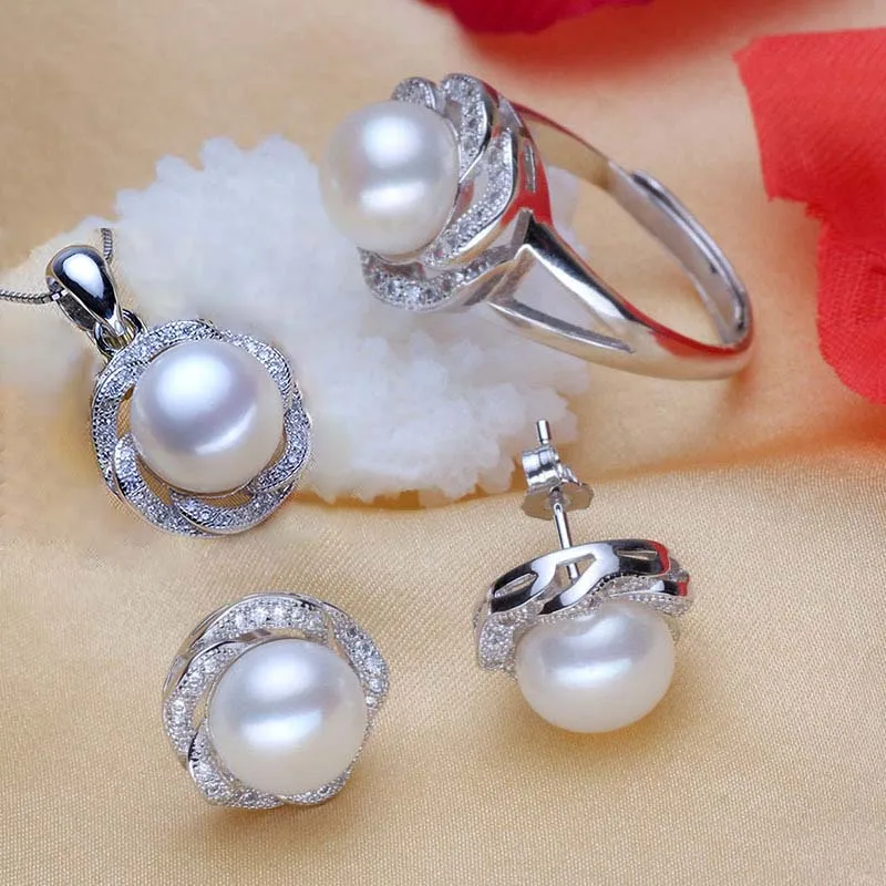

Fashion Natural Pearl Crystal Necklace Stud Earrings Ring Jewelry Set for Women Party Wedding Jewelry