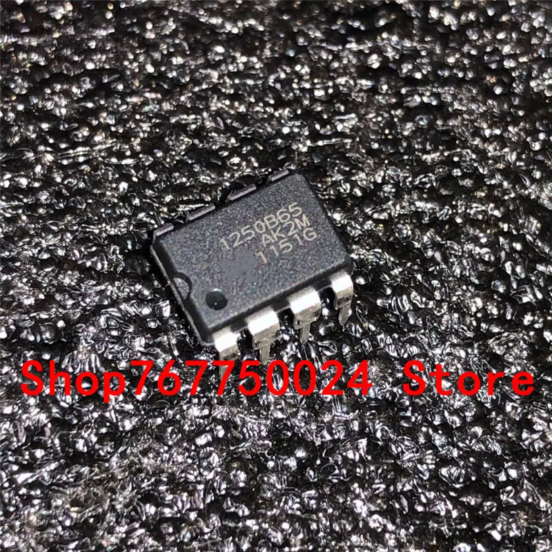 

100% New orginal 1PCS/LOT NCP1250BP65G 1250B65 DIP8