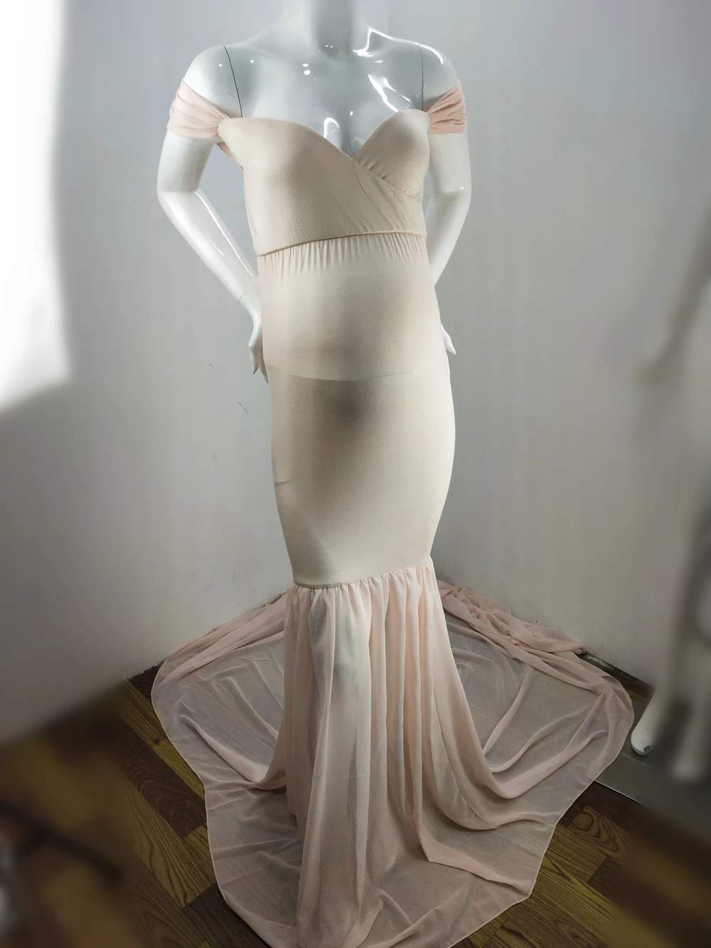 2019 Sexy Maternity Dresses Photography Props Off Shoulder Women Pregnancy Dress For Photo Shooting Trailing Maxi Maternity Gown (15)