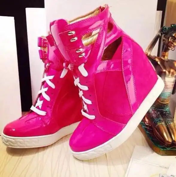 hot pink sneakers womens
