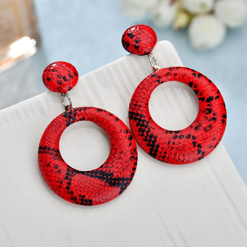 

MISANANRYNE 2019 Trendy Snake Print Dangle Drop Earrings For Women geometry Big Round White Hanging Earring Statement Jewelry FY