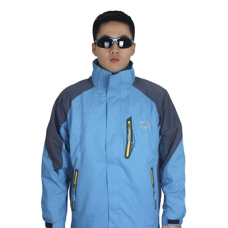 

2017 New Winter Outdoor Jackets Three In One Fleece Warm And Waterproof Two Sets Of Fishing Clothes
