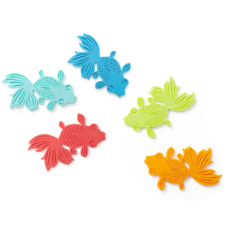 

Creative Goldfish Coffee Tea Cup Silicone Coaster Thicken Anti-scald Drink Mug Coasters Table Placemats Bar Mat Insulation Pads