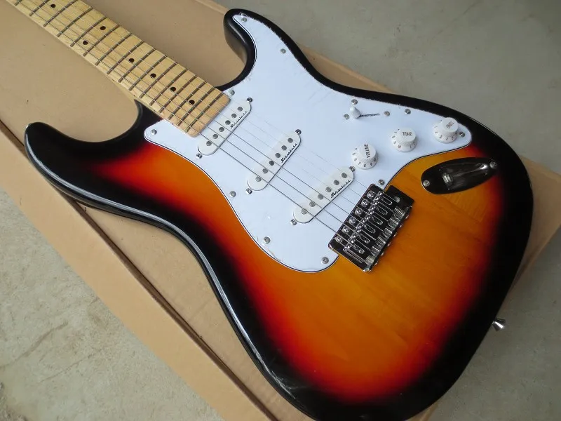 

2017 Chinese Factory Custom New ST 6 Strings sunburst ST electric guitar Free Shipping in stock 917